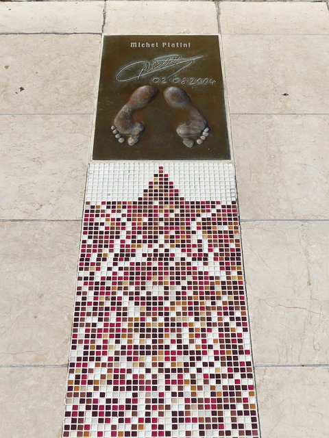 验和强大的 验和强大的